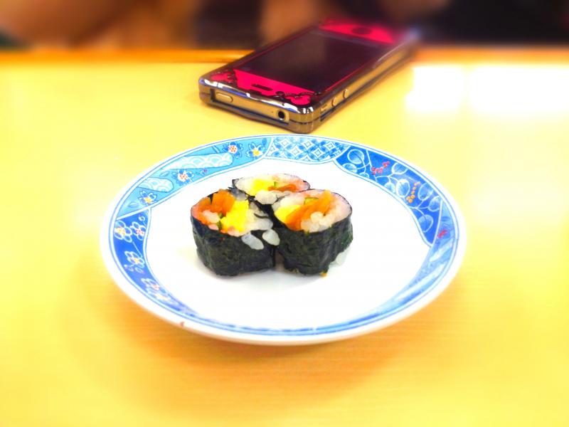 回転寿司画像