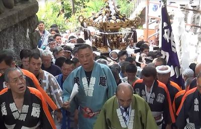 四谷須賀神社　十八ヶ町連合神輿　宮入風景