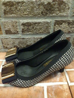 【新商品】千鳥柄パンプス　ブラック　3,995円（税190円）