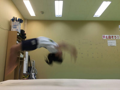 キッズバク転クラス