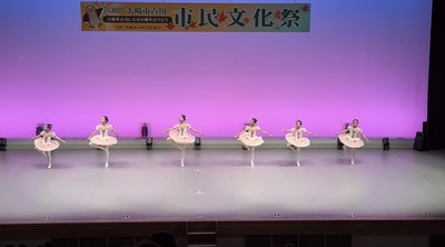 「コッペリア」村娘の踊り