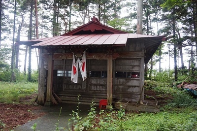 伊沢稲荷神社