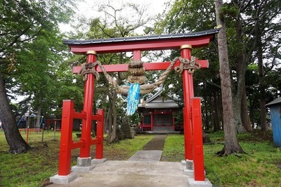 後潟神社　鳥居大注連縄