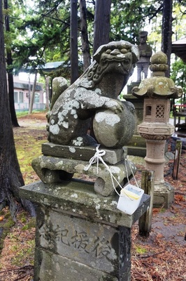 狛犬　西田澤八幡宮