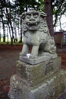 狛犬　羽黒神社
