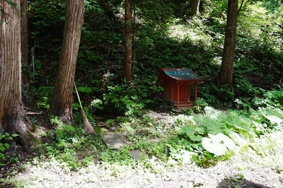 龍神様　貝倉神社