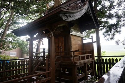 本殿　三社宮