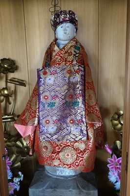 西田沢地蔵堂