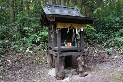 後潟観音堂　山神様