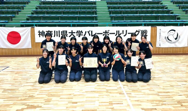 女子1 優勝.jpg