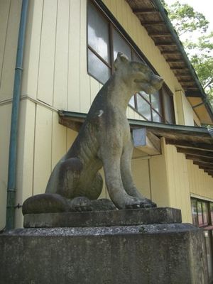 三峯神社参道