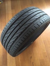 ルッチーニタイヤ【中古】