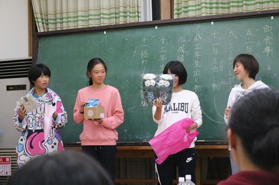 忘年会 宴会プレゼント交換