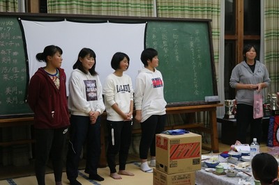 忘年会 宴会３年生へ
