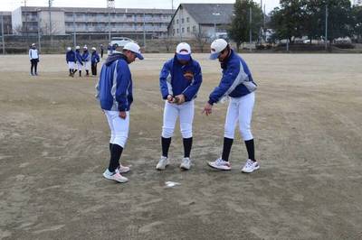 グランド納め