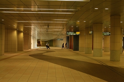汐留地下通路