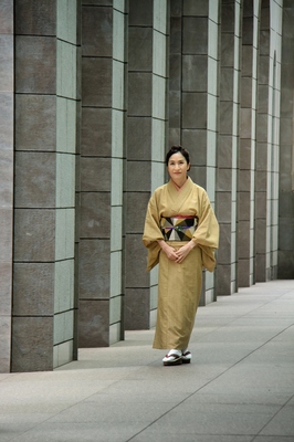 丸の内・和服ポトレ　