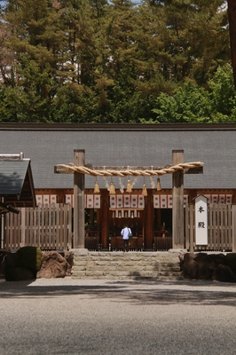 信州・身曾岐神社