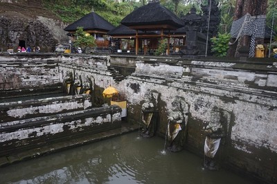 沐浴場