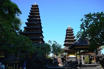 11層と7層のメル meru