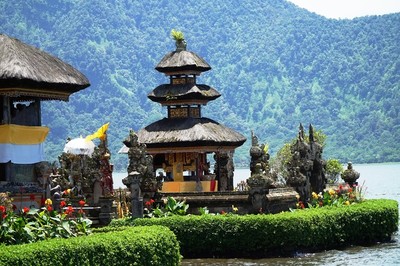 リンガ・ペタック寺院　奥の社