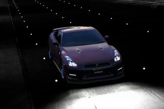 NISSAN GT-R画像