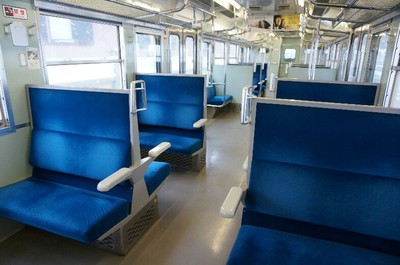 115系の車内