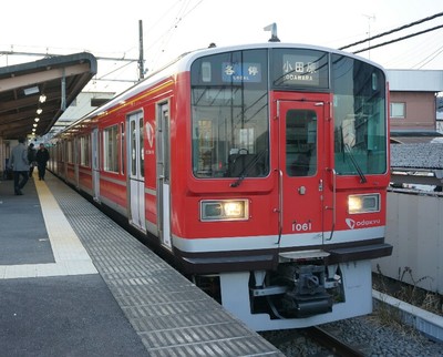 1000形箱根登山鉄道色