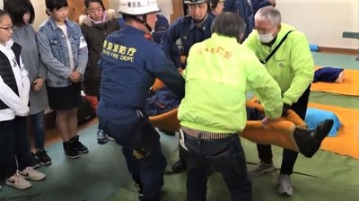 傷病者搬送訓練